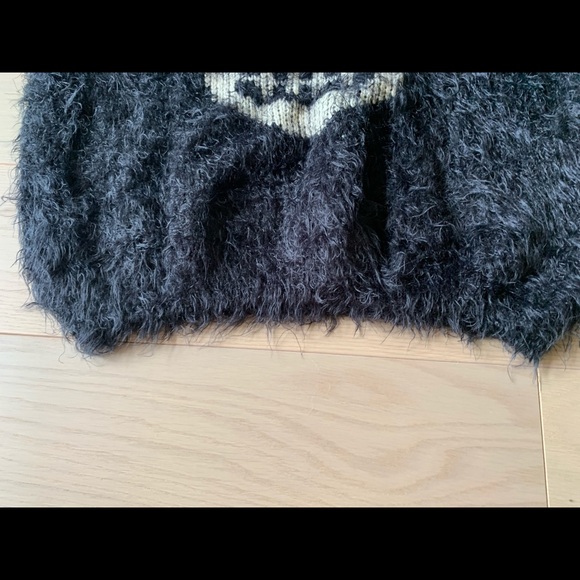 Girls sweater - Picture 9 of 10